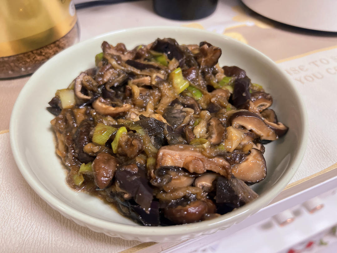 蒜泥茄子（蒸）