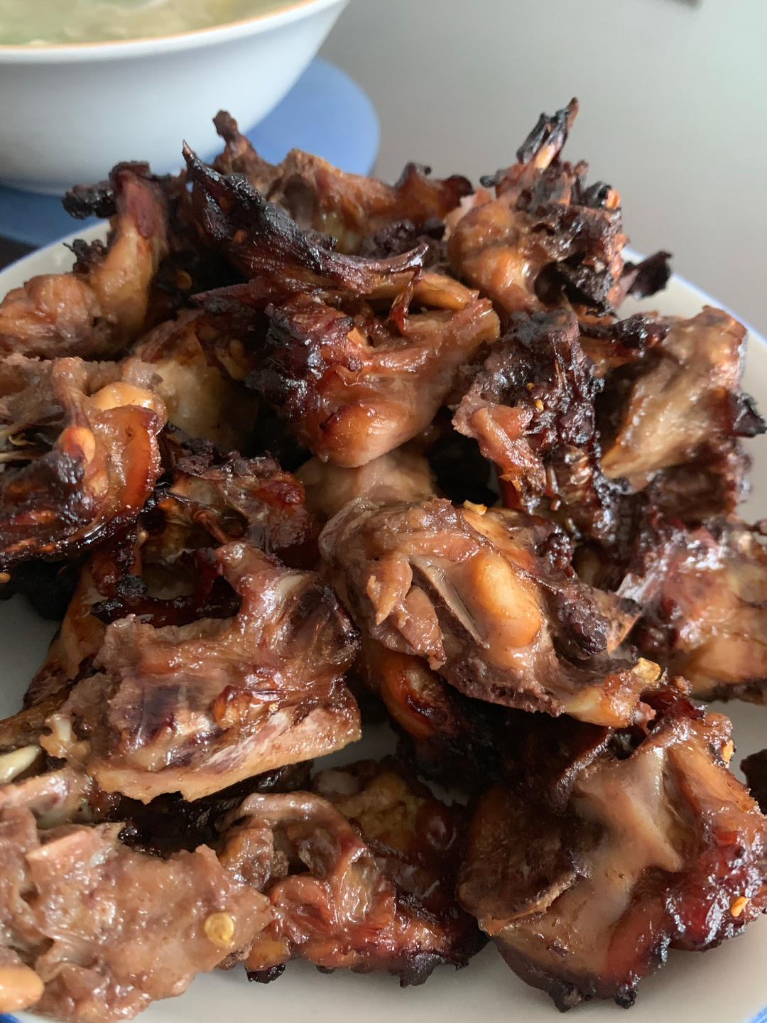 超简单的空气炸锅做烤鸡架