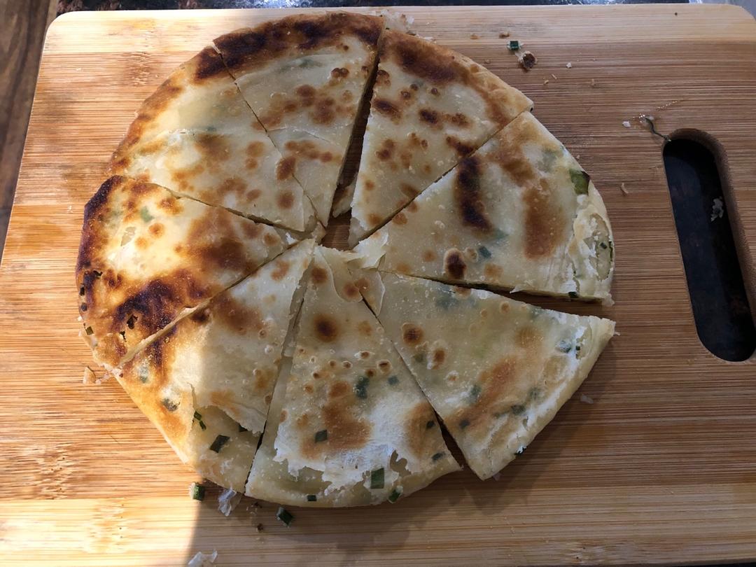 葱油酥饼（平底锅N层版，不酥不要钱）