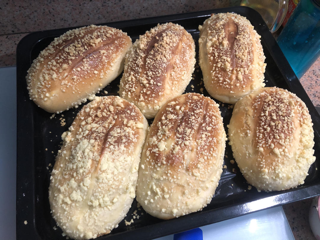 芋泥咸蛋黄软欧包