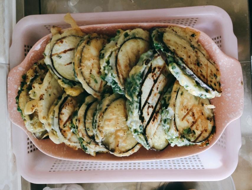 茄盒子——韭菜鸡蛋