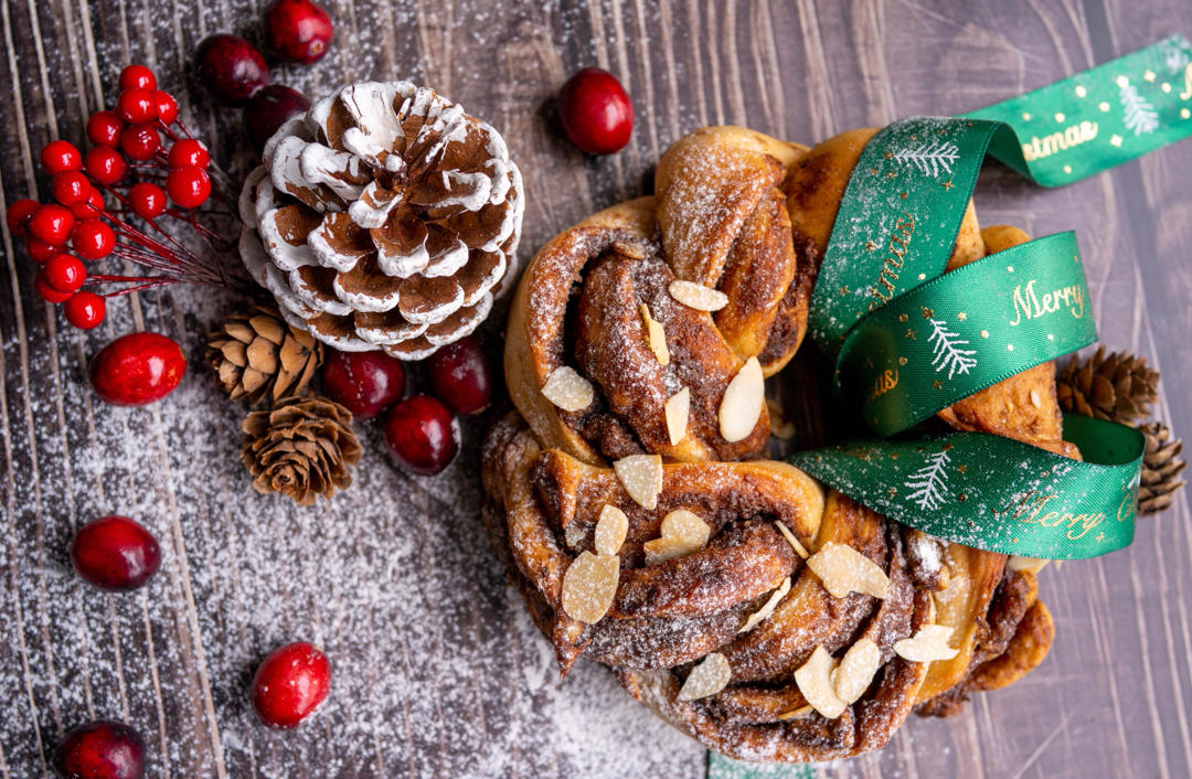 送上我最真诚的祝福：花环面包