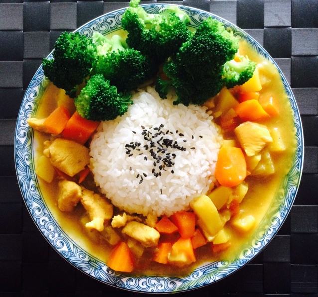 零失败日式咖喱鸡肉饭！！最正宗日本家庭做法！简单又好吃！