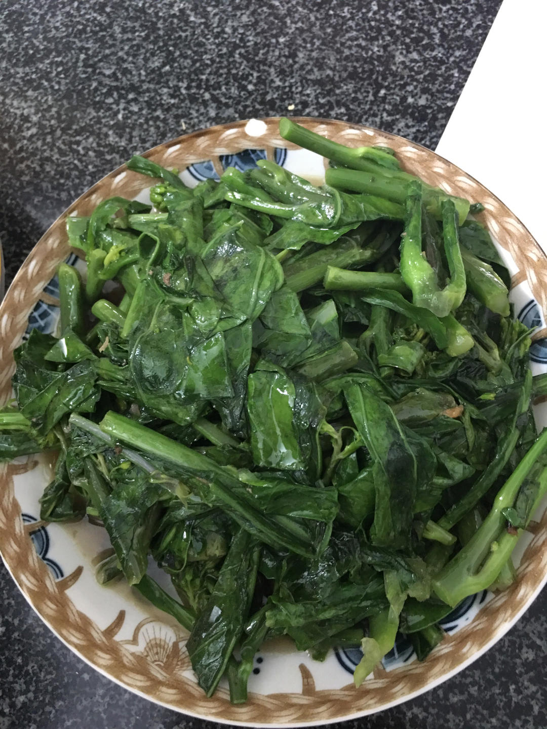 蚝油芥蓝，改刀后的比不改刀好吃百倍