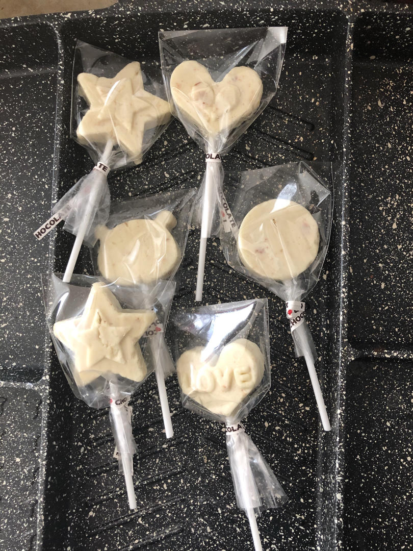 alinli做的牛奶棒棒糖