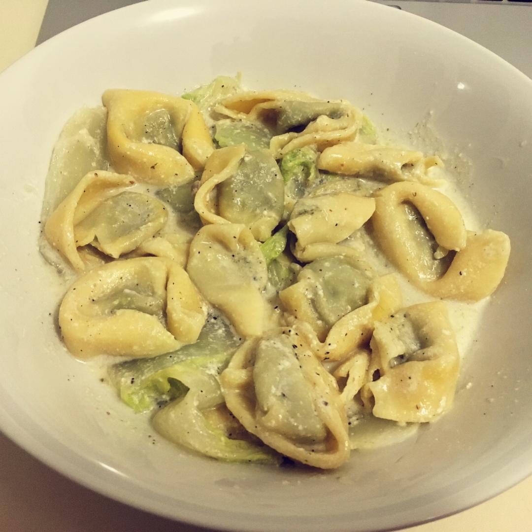 奶油蘑菇意大利饺