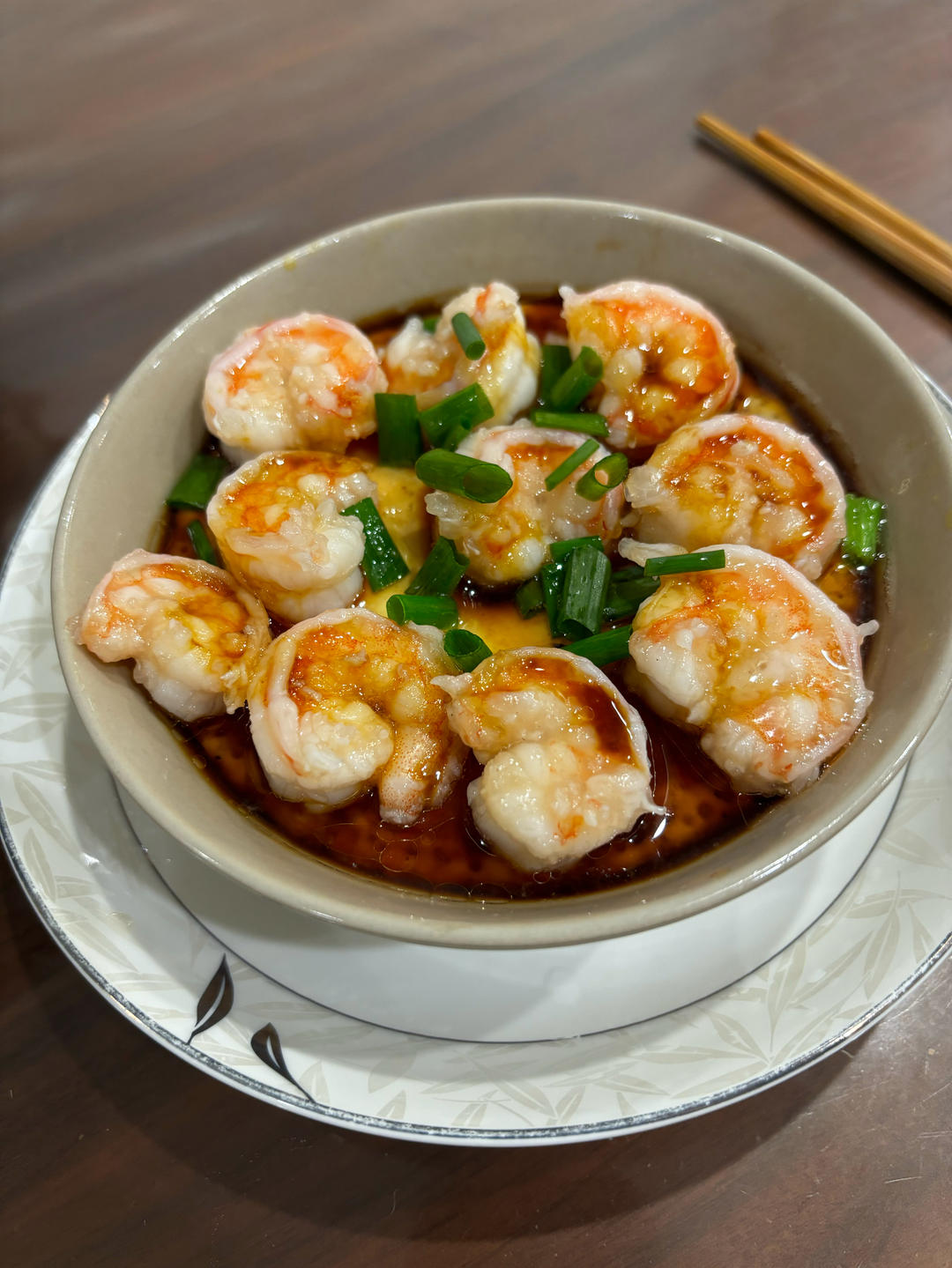 今日食谱：虾仁蒸蛋
嫩滑鲜美，营养又美味！也可作为宝宝的年夜饭菜谱哦~