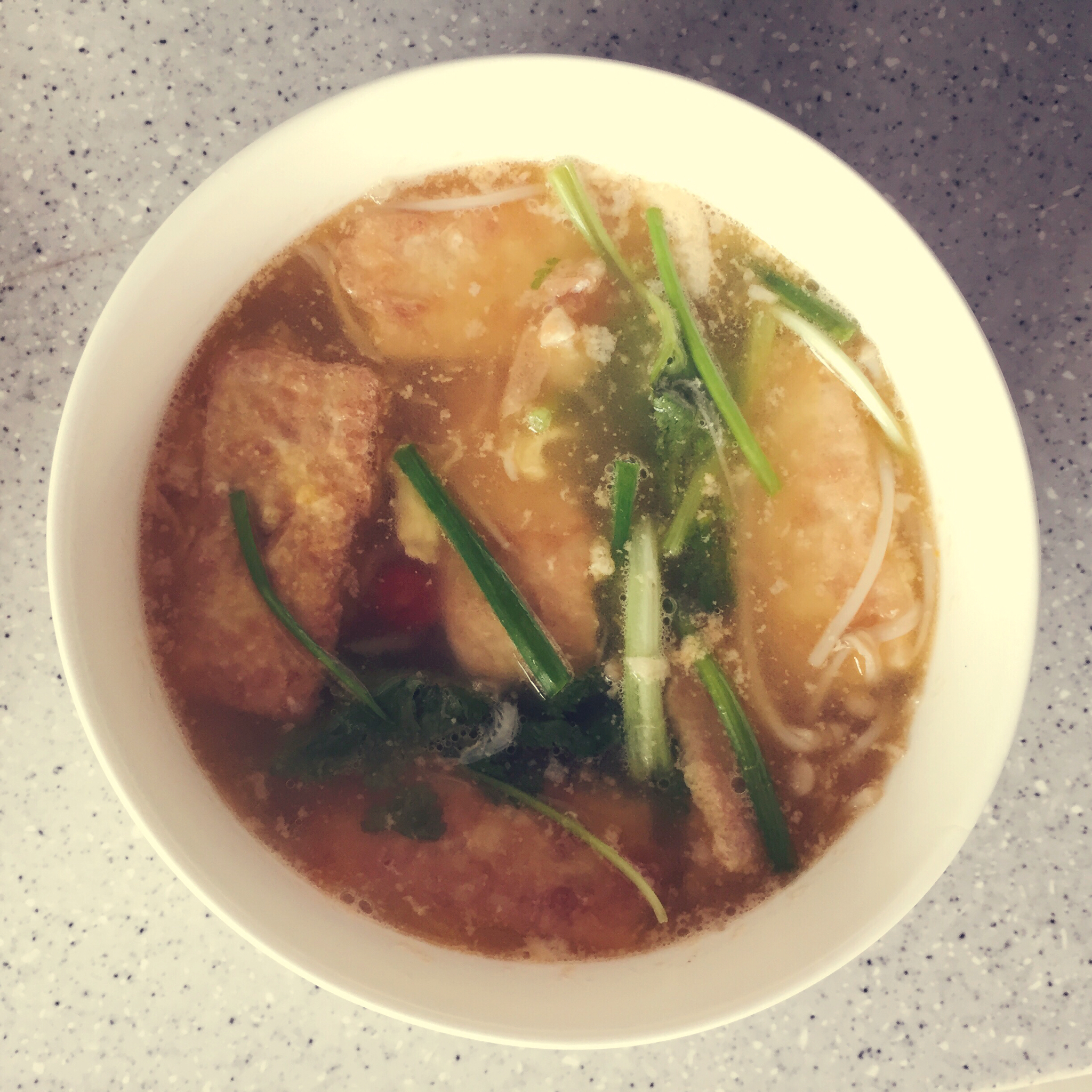 金针菇豆腐煮