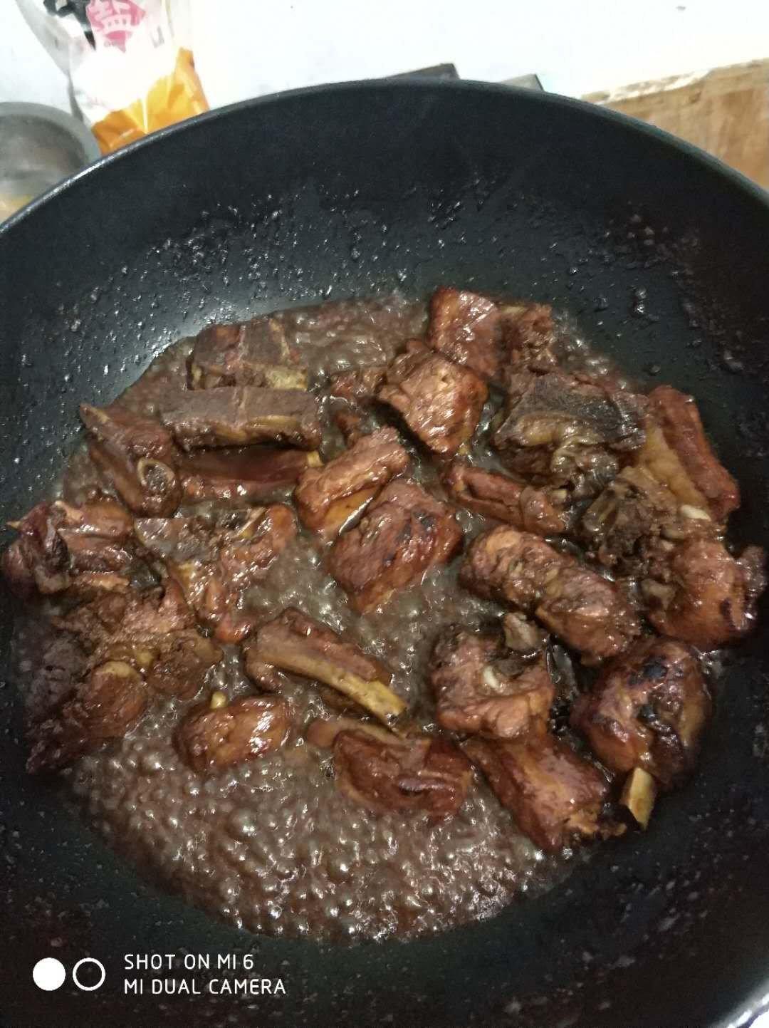 红烧排骨