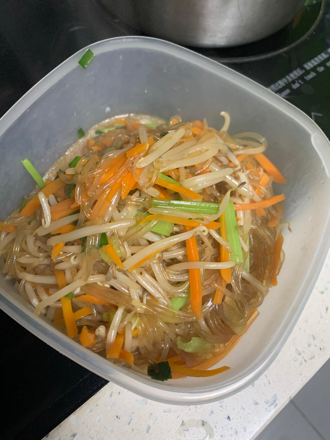 豆芽炒粉丝