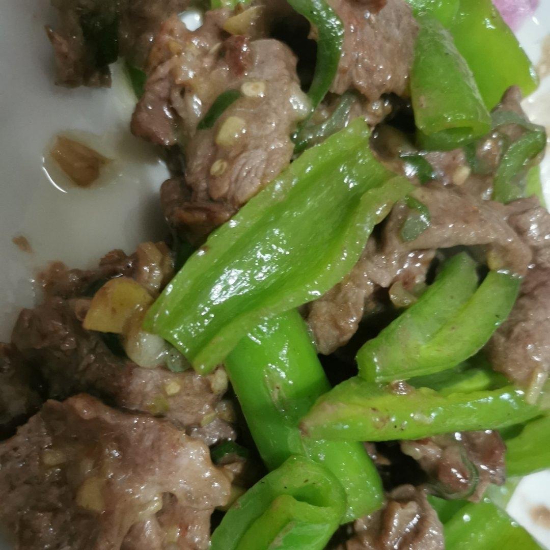 家常小炒牛肉（嫩滑爆赞）