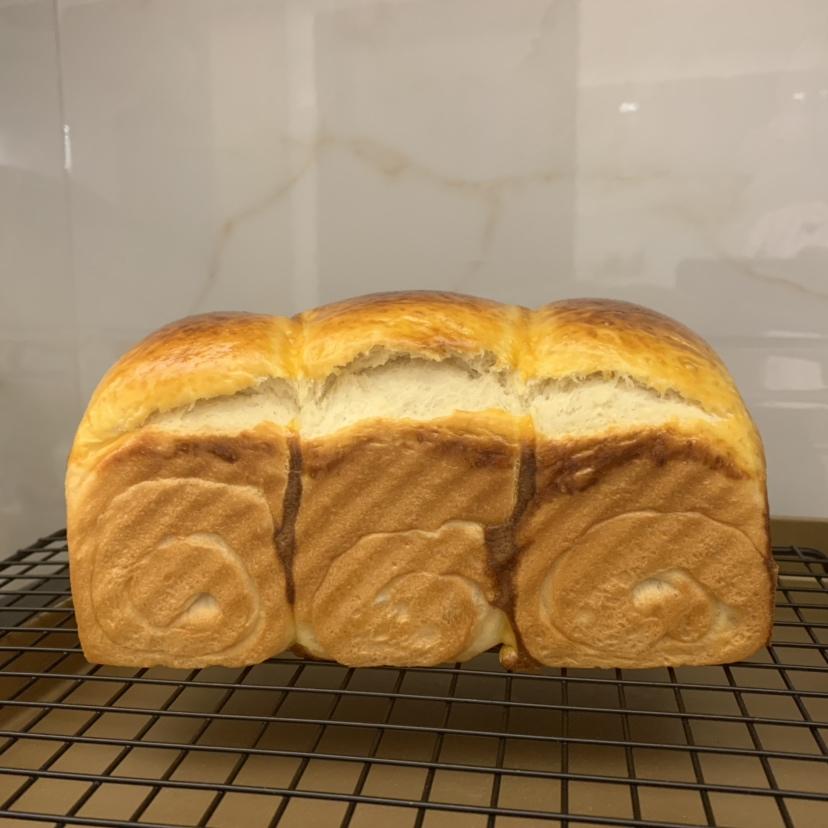 再创经典——波兰种(Poolish种）北海道吐司