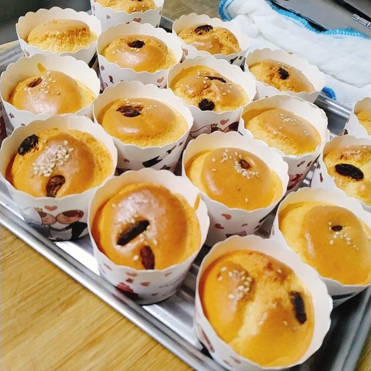 不塌不凹的纸杯戚风蛋糕