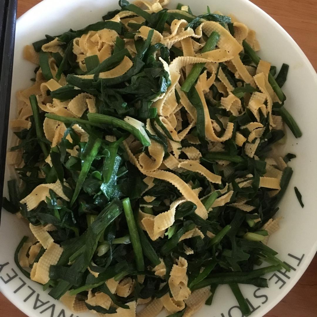 韭菜炒千张