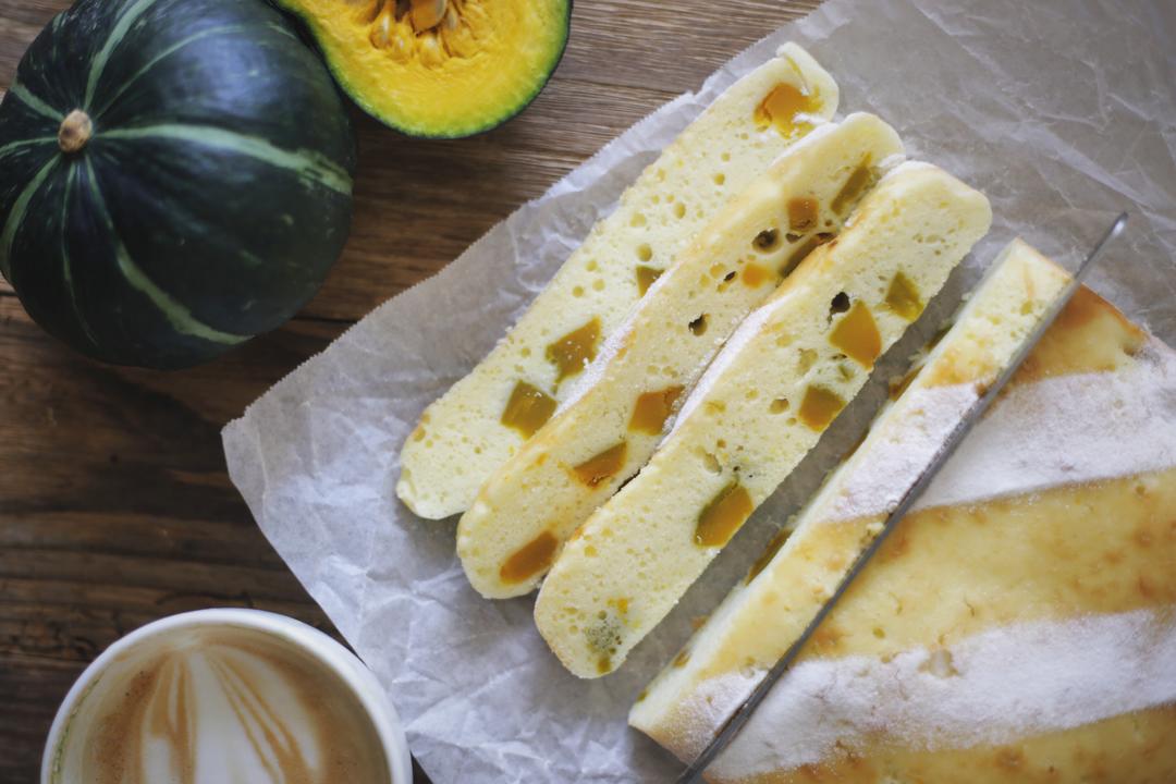 【1-2月北鼎烤箱食谱】南瓜酸奶比滋可巧的做法