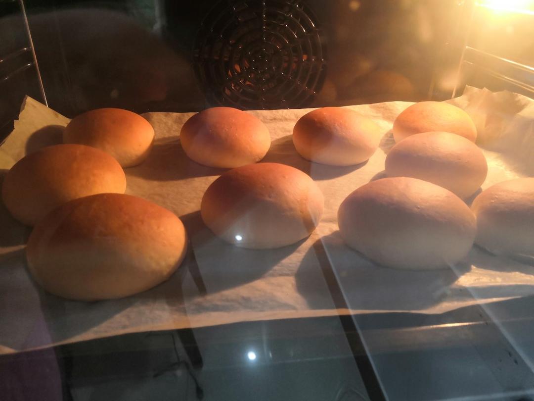 超软奶酪夹馅小餐包