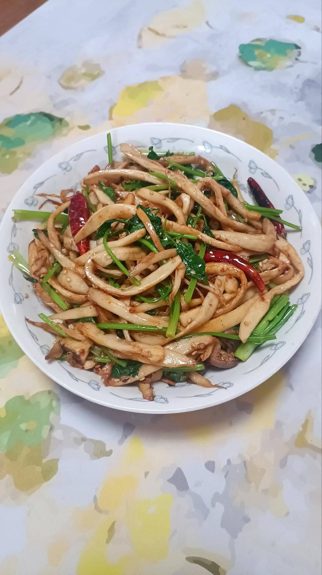 香辣有嚼劲❗️超下饭的干煸杏鲍菇