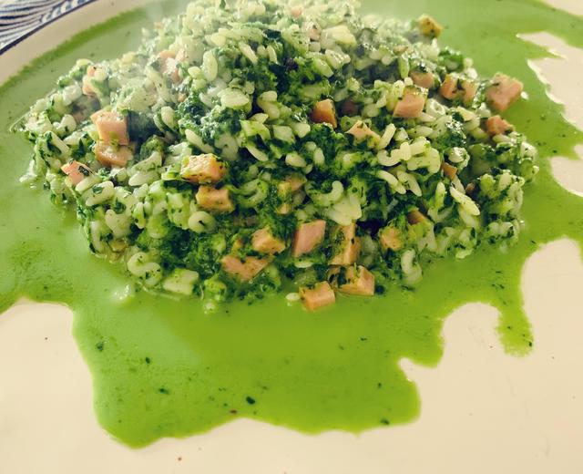 菠菜青汁火腿意面的做法