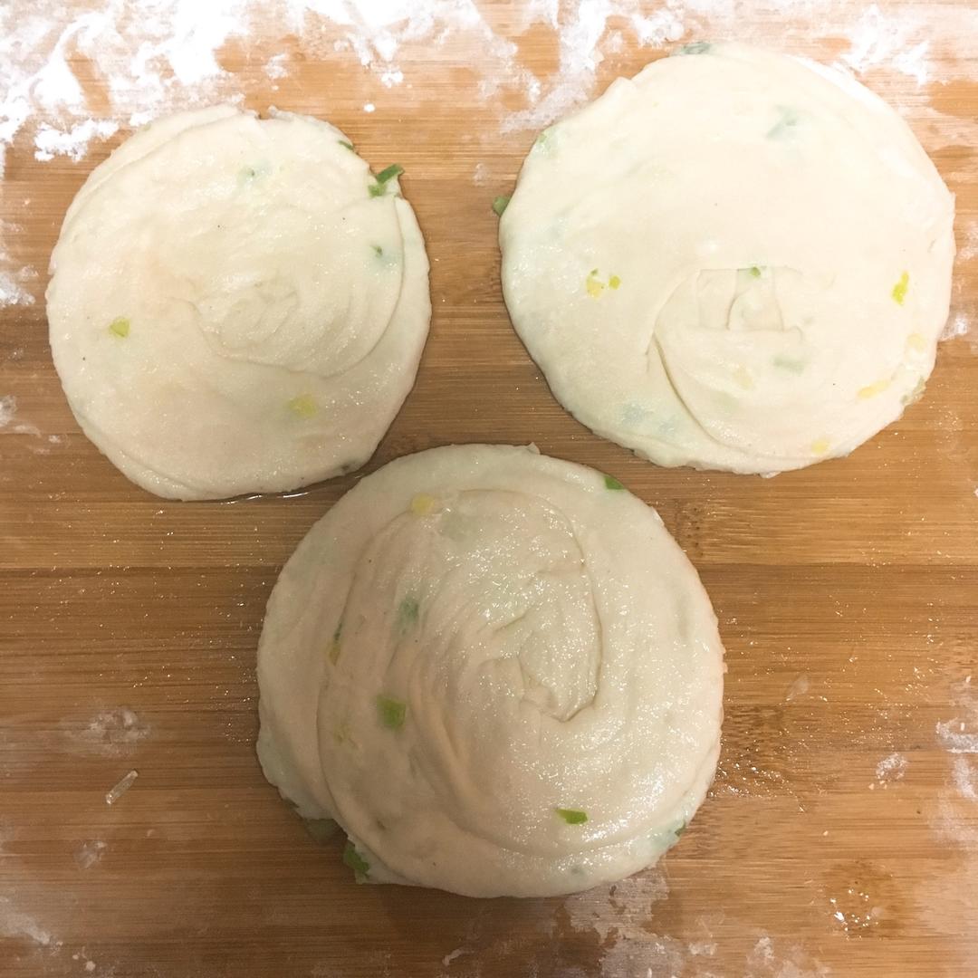 葱油饼（附外酥里嫩的技巧）