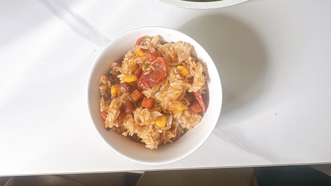 懒人必备～电饭煲腊肠焖饭