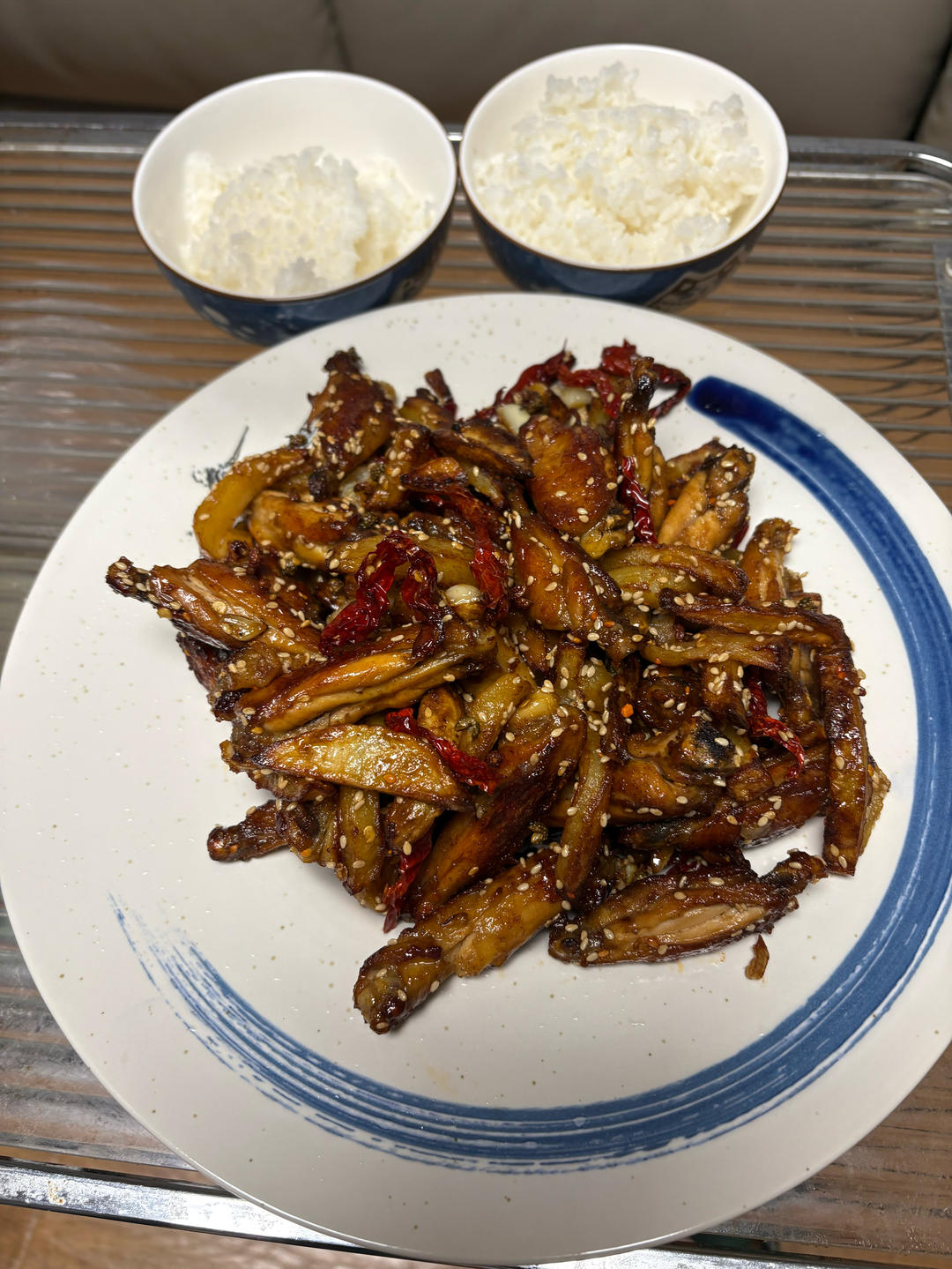 香辣干锅鸡翅的做法