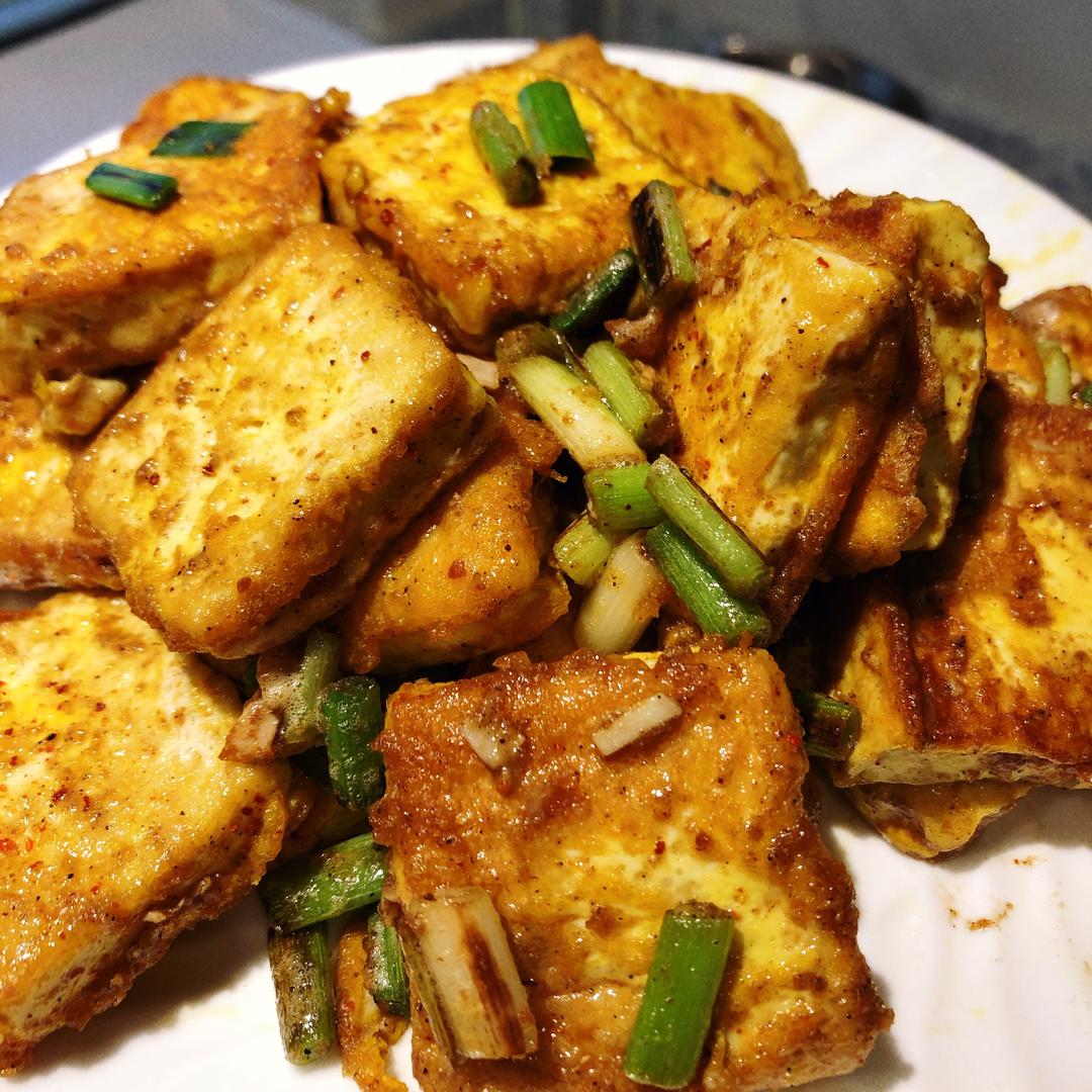椒盐咸蛋黄豆腐