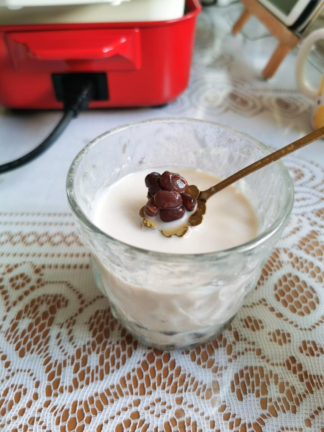 超简单的红豆奶茶