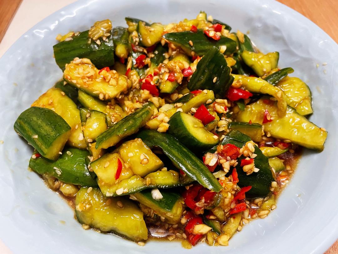 开胃小菜-凉拌拍黄瓜的做法