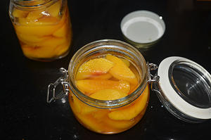 糖水黄桃罐头的做法 步骤8