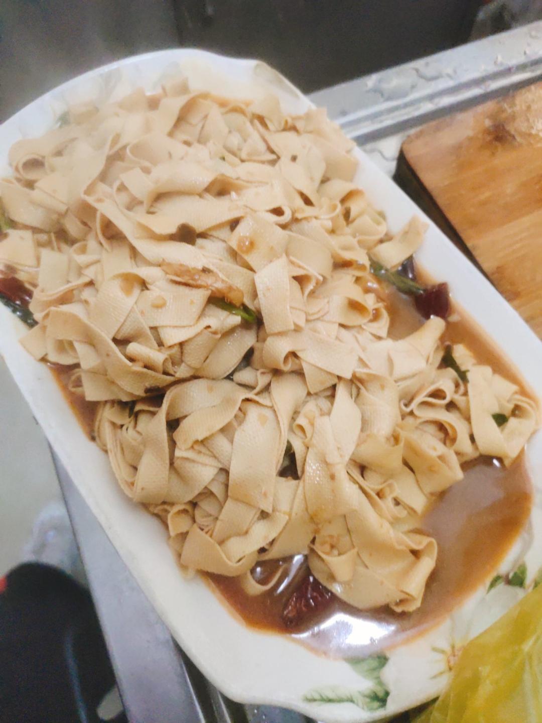 不炸不炒不凉拌的豆腐皮