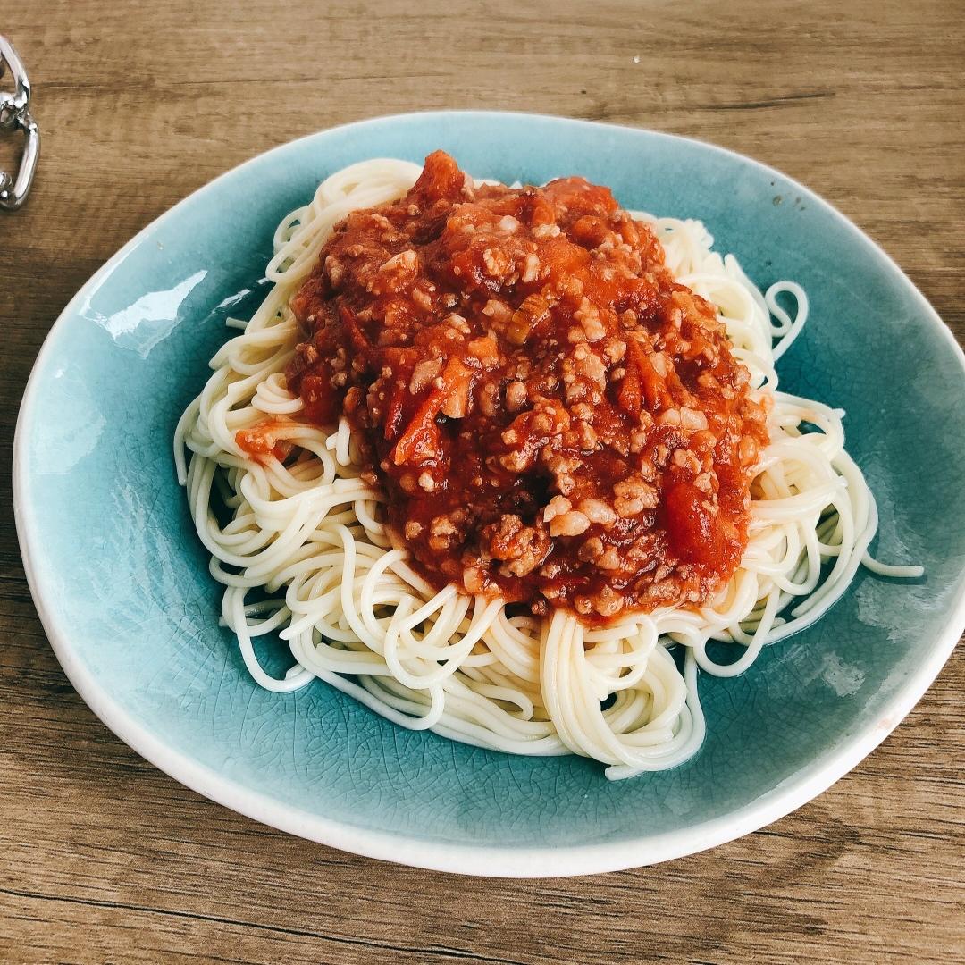 番茄肉酱意大利面