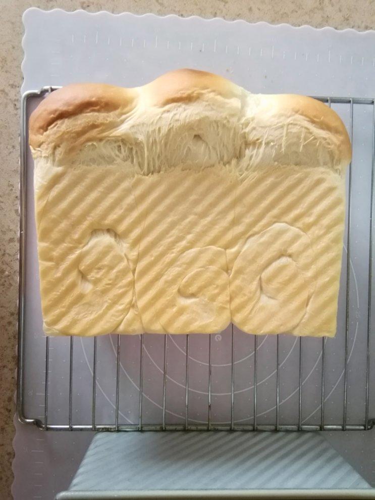 无糖的橄榄油纯素吐司——一次发酵也能夺命拉丝软