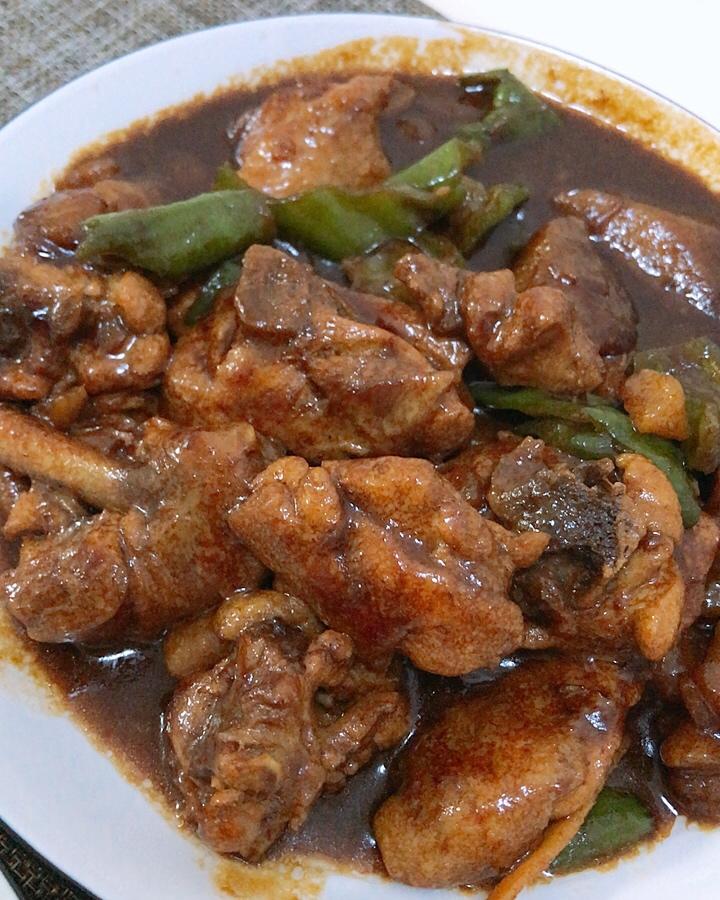 红烧鸡块炖土豆