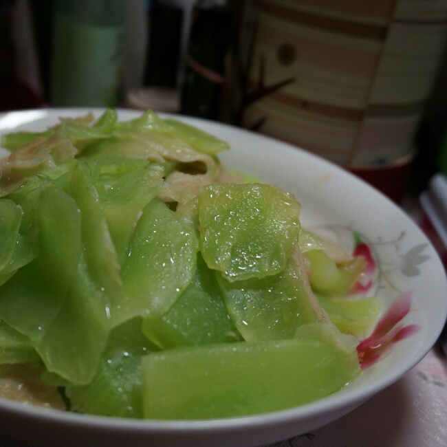 清炒莴苣