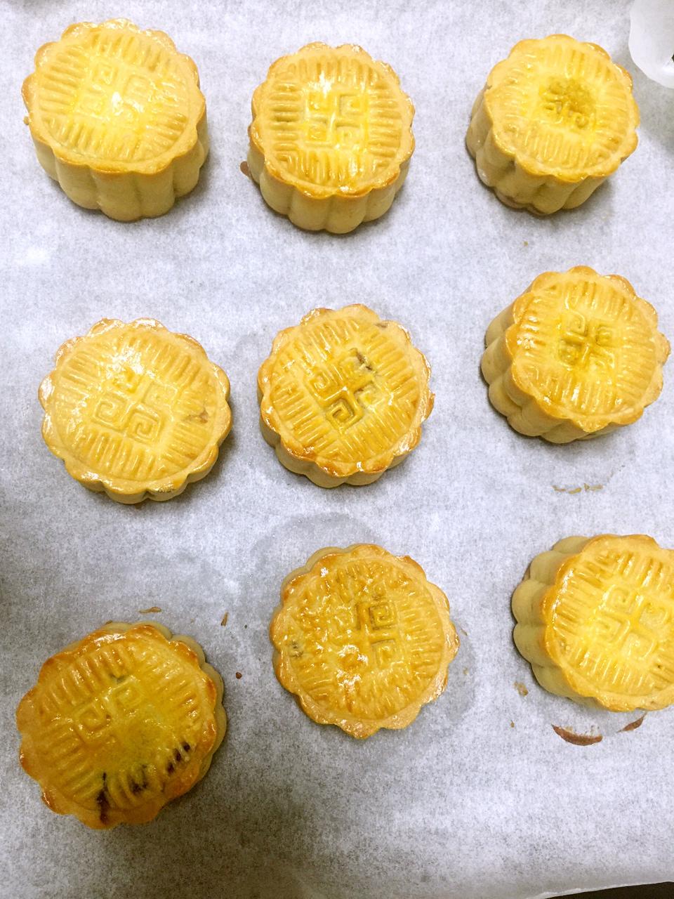 广式月饼——咸蛋黄豆沙月饼（新手版）