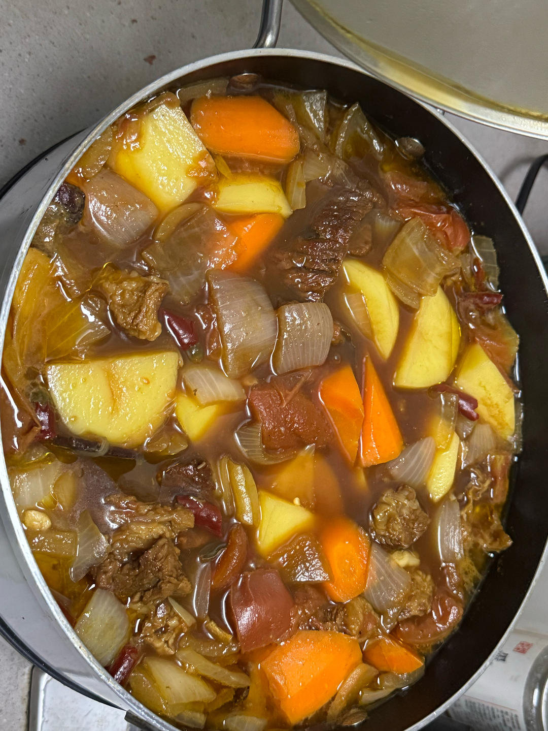 番茄土豆炖牛腩