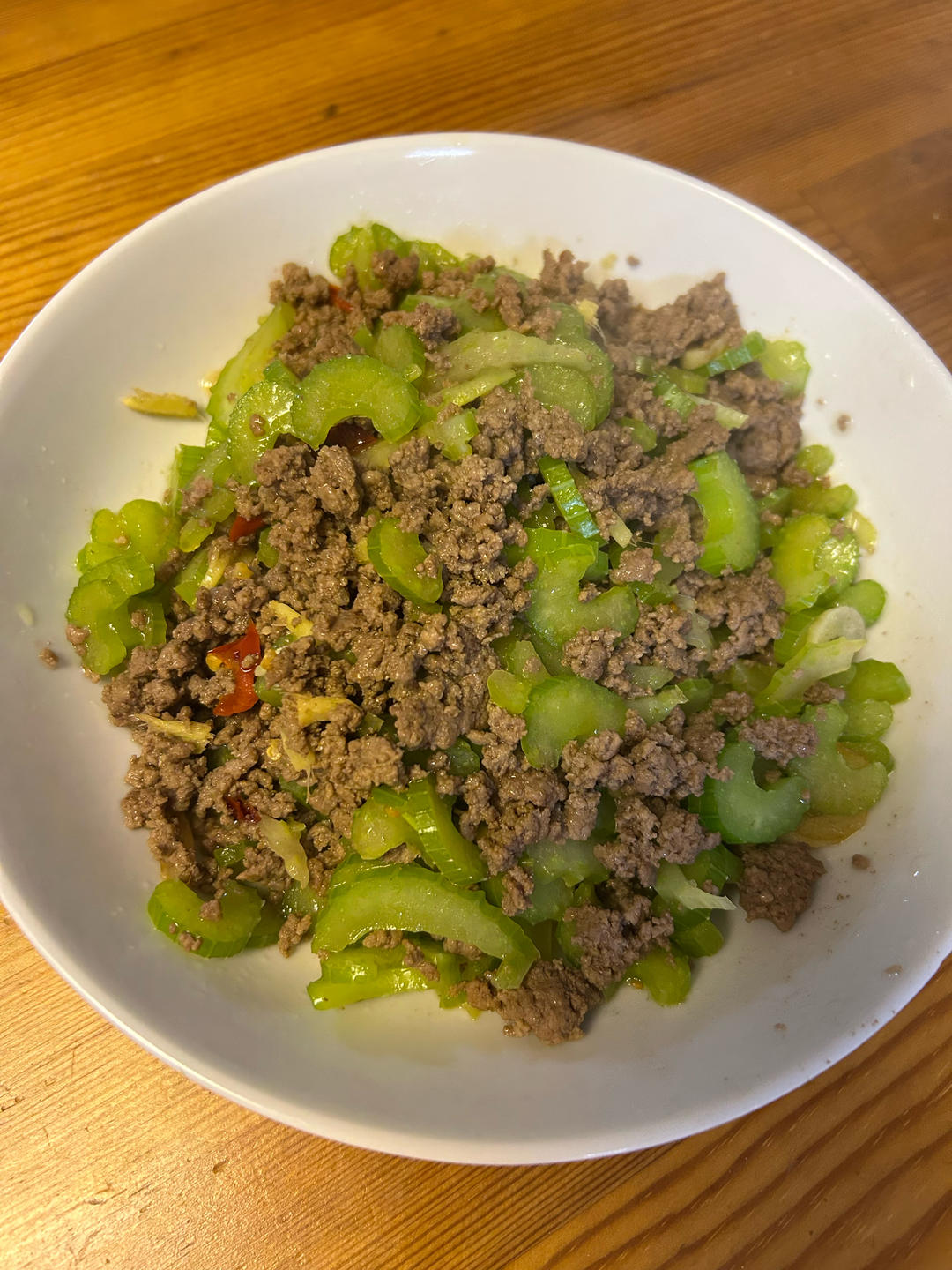 芹菜牛肉末「下饭神器」