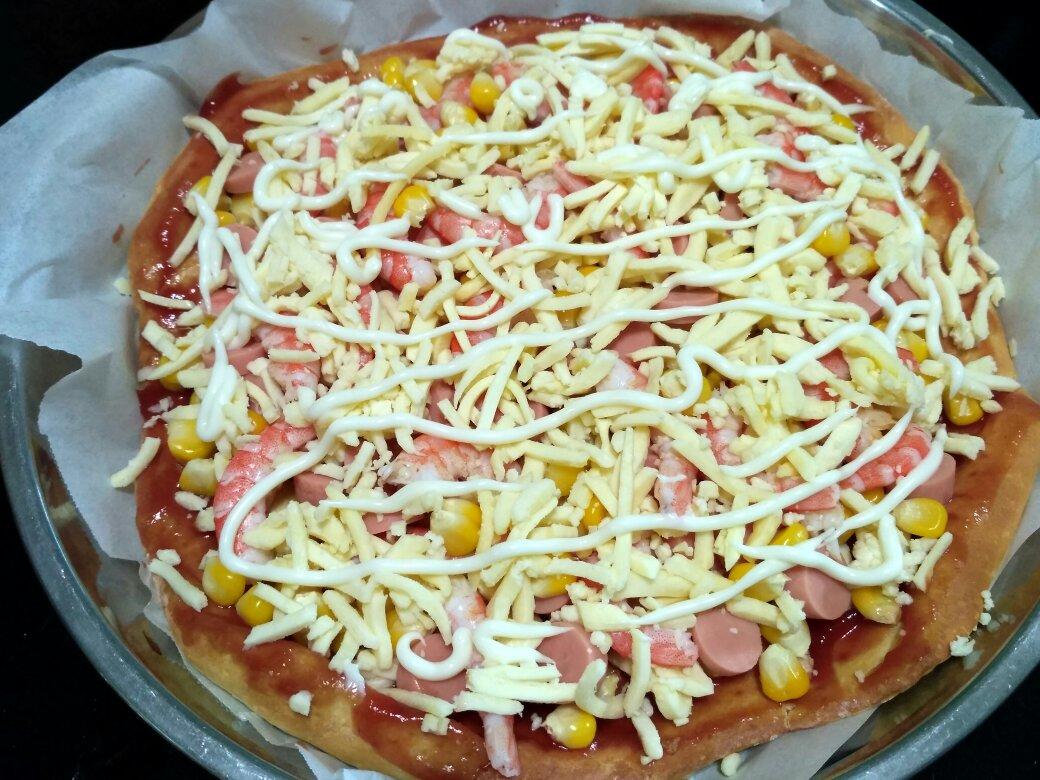 非常容易掌握的披萨做法，巨好吃的饼皮，重点：饼皮饼皮，简单pizza