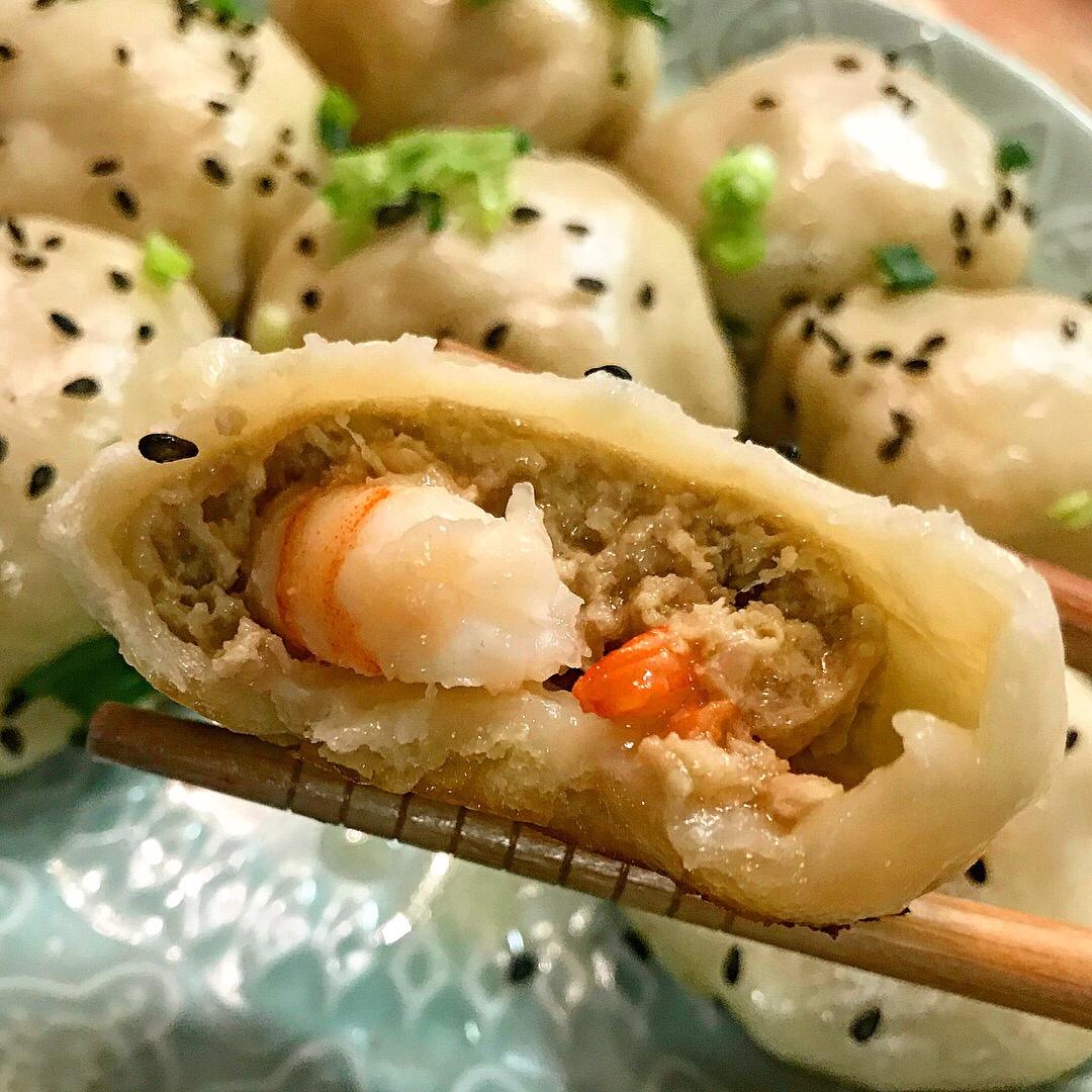鲜虾猪肉生煎包（一定要看视频哟~）