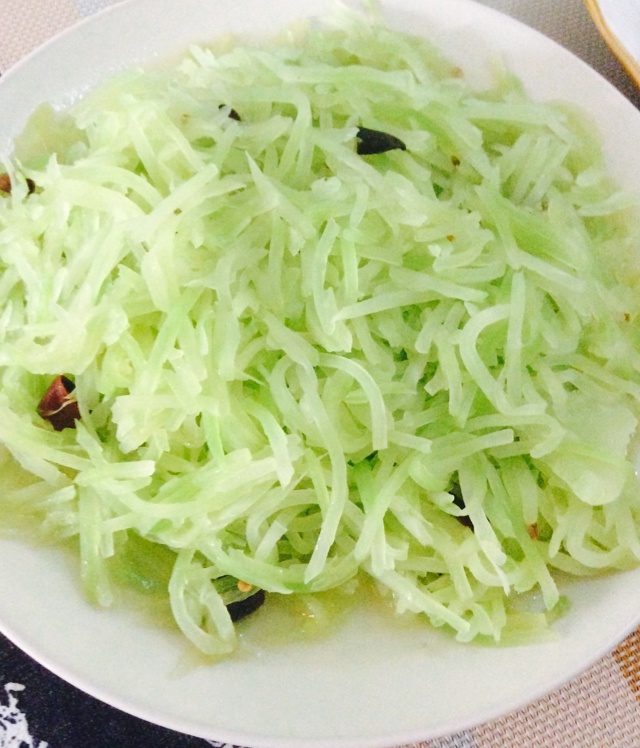 清炒莴笋丝