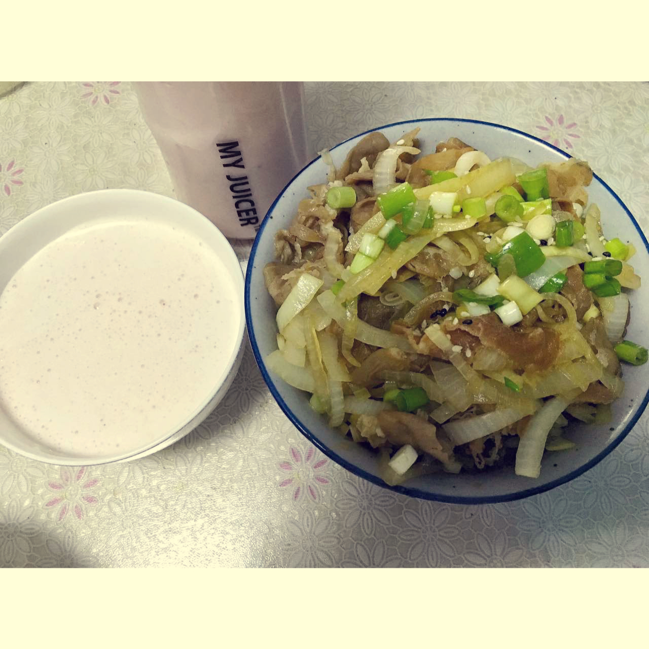 和风牛肉饭 （牛丼）