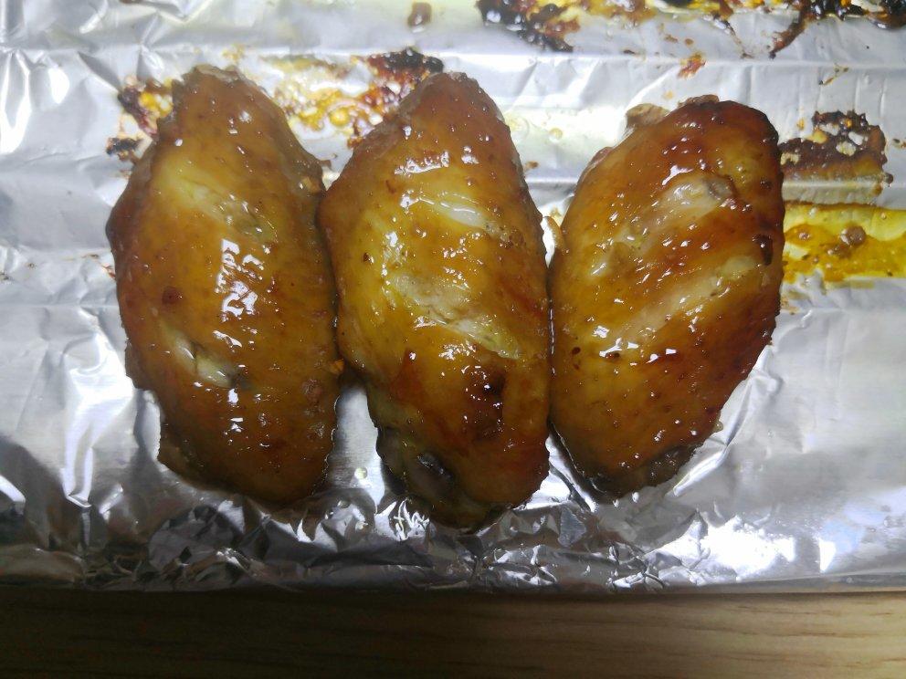 【电饭煲蜜汁鸡翅】