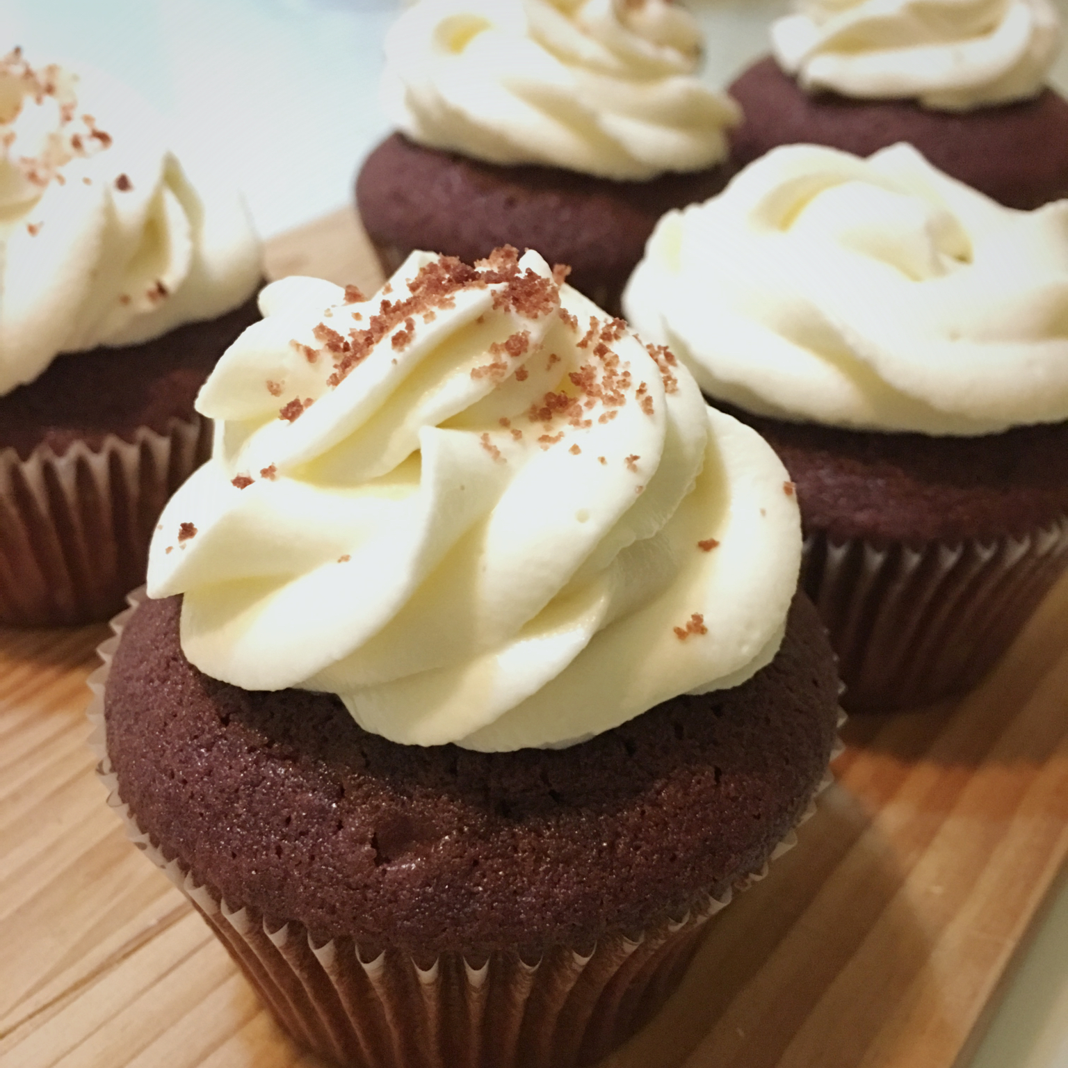 红丝绒纸杯蛋糕