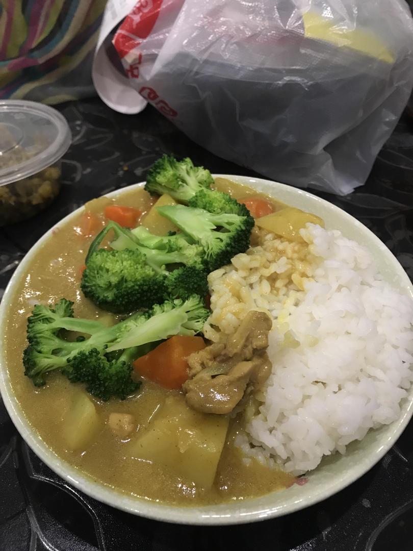 零失败日式咖喱鸡肉饭！！最正宗日本家庭做法！简单又好吃！