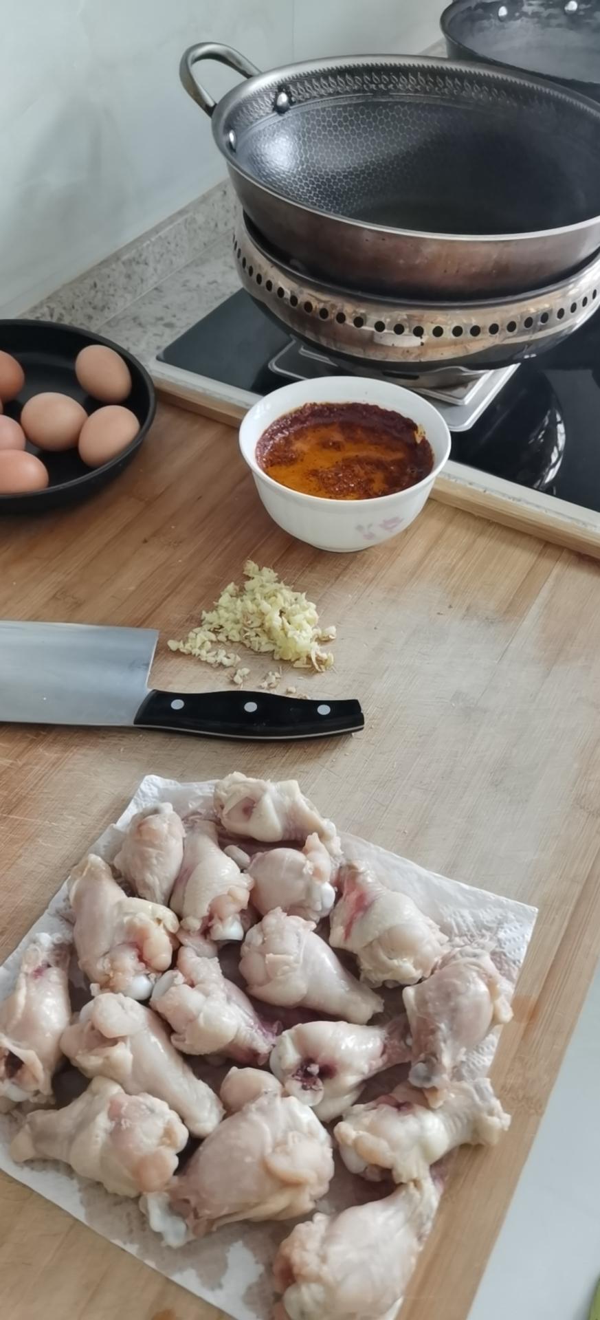 糯糯的土豆茄子烧翅根（附西北鸡肉垫卷子）