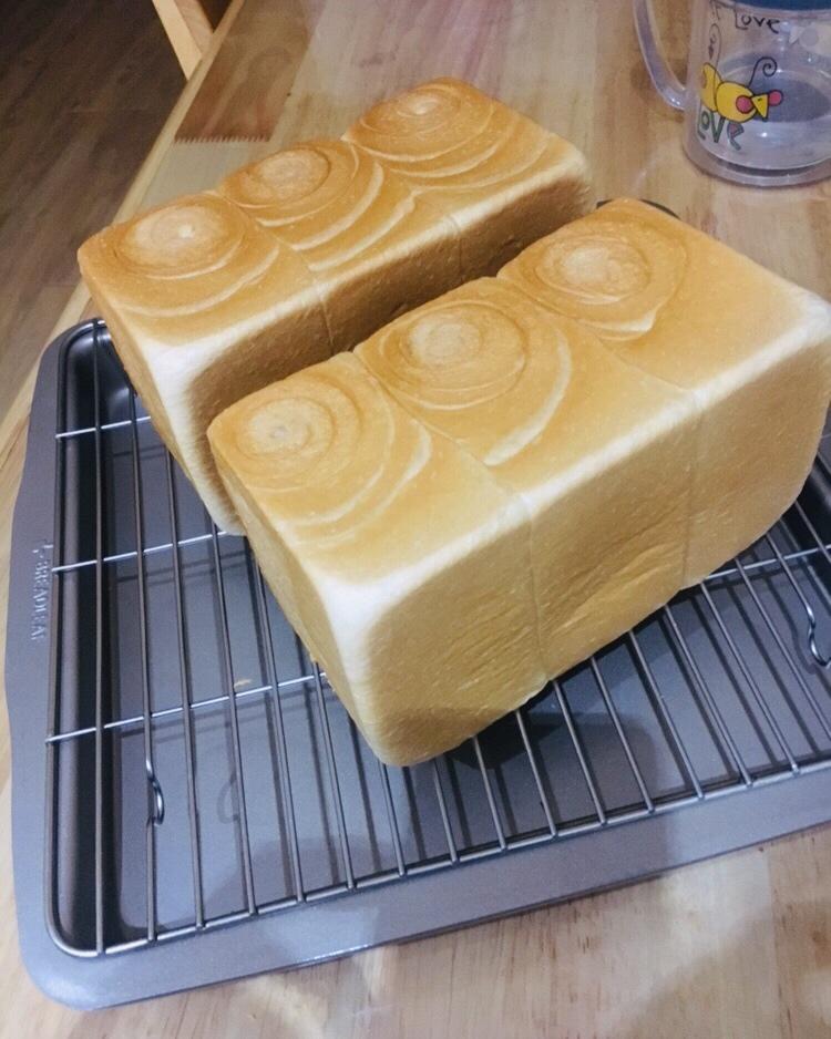纯奶手撕吐司