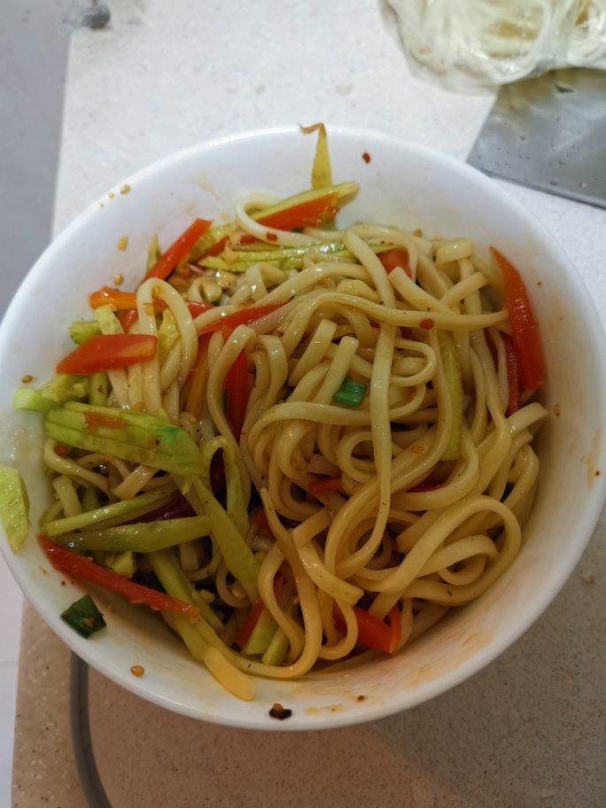 黄磊老师同款拌面，好吃到舔盘