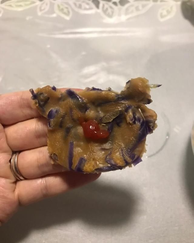 紫甘蓝萝卜丝饼