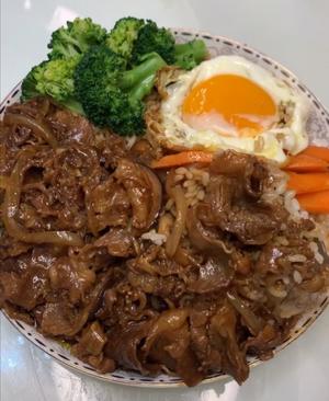 香菇牛肉饭的做法 步骤9