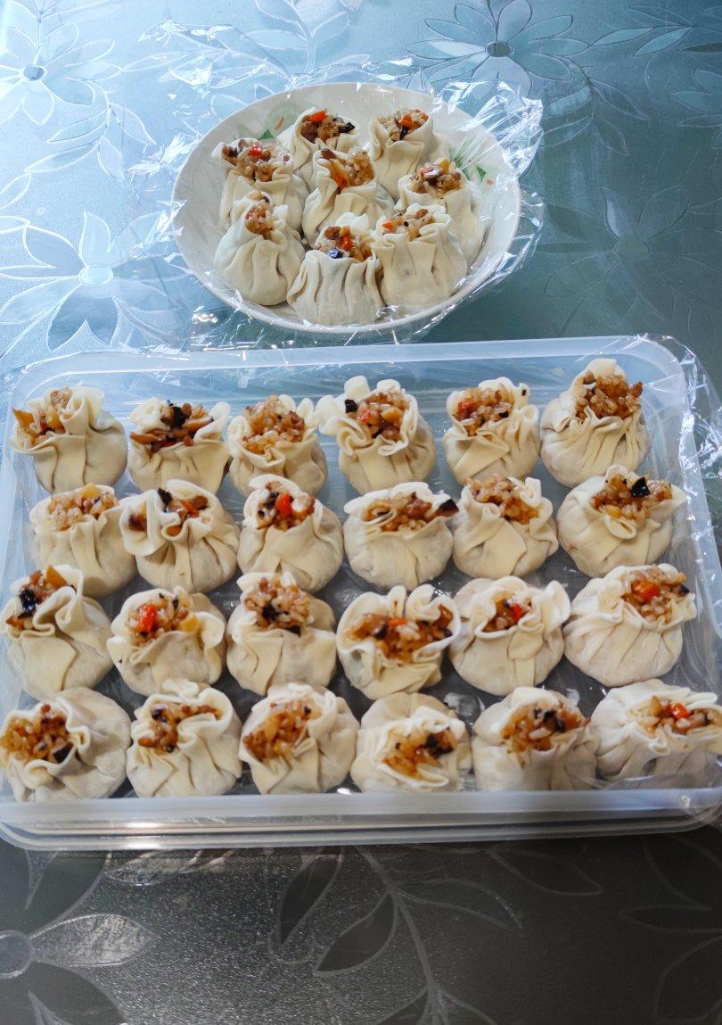 猪肉春笋糯米烧麦